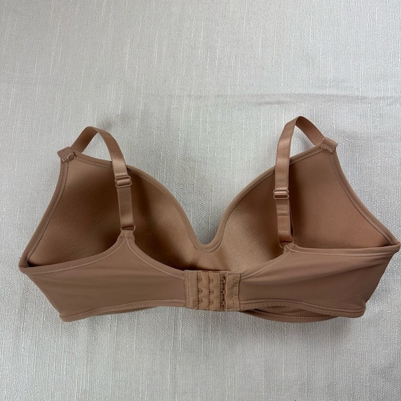 Smart & Sexy Tan T-Shirt Bra with Molded Cups - Picture 2 of 3